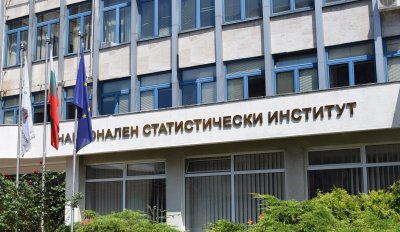 Какво чака КЗП, че не публикува цените на основни стоки
