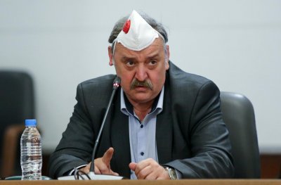Проф. Кантарджиев: Задължителните маски срещу COVID-19 няма да се върнат