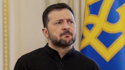 Зеленски: Русия прехвърля още войски в Запорожие