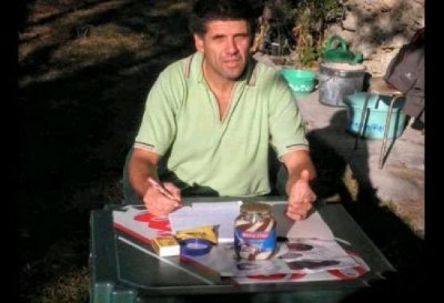 Соченият от прокурорите за уличен грабител Емил Милев известен с