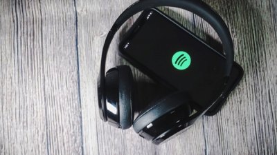 Spotify вдига цената на абонаментите си и в България