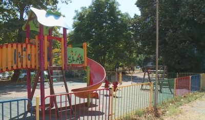 Глътка въздух: Детето, ударено от ток на уличен стълб във Варна вече е добре