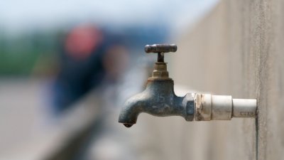 260 000 българи се мъчат на воден режим, не вършат работа бла-бла приказките 