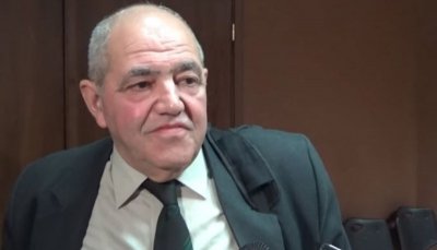 Проф. Симеон Василев осъди прокуратурата за над 60 бона за подкупа от студент