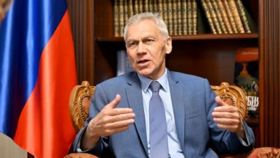 Русия: Протестите в Сърбия ще ескалират есента, даваме рамо на Вучич 