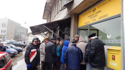 Гроздан Караджов: Пощите стават банки за 2230 населени места без банкови офиси