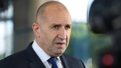Радев открива олимпиада по информатика в Шумен