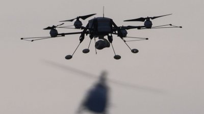 Руски дронове удариха цели по Черноморието, цял град остана без ток