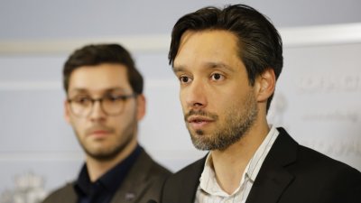 Бонев иска резиденция "Банкя" за балнеоложки център 