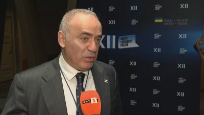 Гари Каспаров: Няма да има среща Путин Зеленски, руснаците ще спрат, като им взривят рафинериите