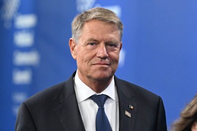 Бивш румънски президент трябва да плати на данъчните близо 1 милион евро