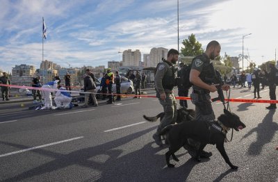 Загинали и ранени при стрелба в Йерусалим