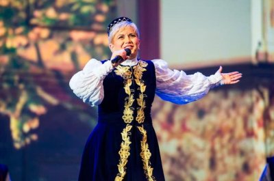Мъжът на Николина Чакърдъкова: Беше страхотно гадже, веднага се влюбих (СНИМКИ)