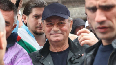 Само в Lupa.bg: Доган си намери нов спонсор - милиардер 