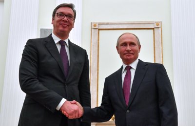 Вучич ласкае Путин: Партньорството с Русия е важно за нас