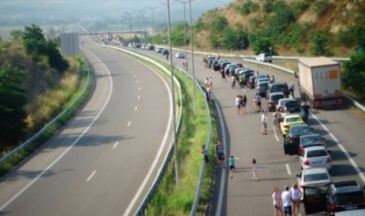 Внимание: Тежък трафик към Гърция в първия почивен ден