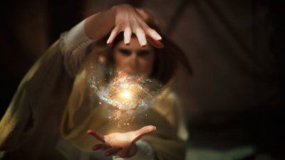 Мнима врачка обра възрастна жена от Горна Оряховица