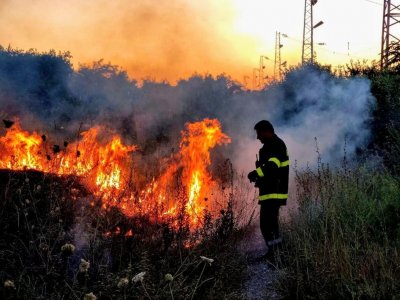 Частично бедствено положение е обявено в Свиленград заради пожара в Сакар планина