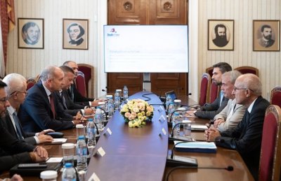 Радев: Да се обучат професионалисти за 7-и и 8-и блок на АЕЦ "Козлодуй" 