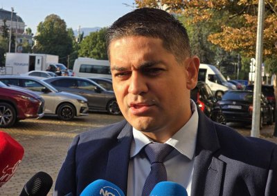 Руди Гела: Вотът на недоверие е на МЕЧ, а ПП бяха поканени на среща
