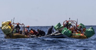 Мигранти с лодка загинаха при сблъсък с бреговата охрана край Турция
