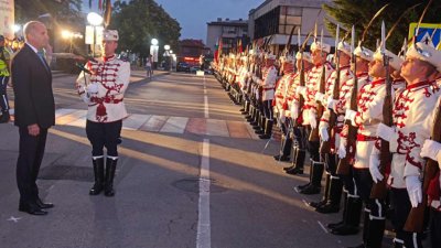 Президентът в града на Яворов: Пазете жив спомена за гордите българи, предрешили съдбата на страната ни за идните поколения