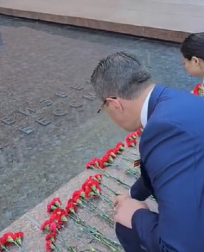 ПЪЛЕН ТА*АК: Цомчо на Костя обяснява за Втората световна