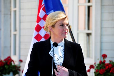 Хърватия днес избира президент