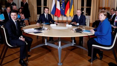 ЕК, Русия и Украйна стигнаха до споразумение за транзита на газ