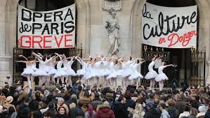 Франция отстъпи за пенсиите на парижкия балет