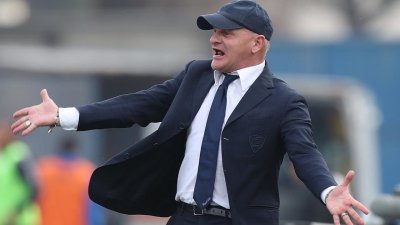 Фиорентина с нов треньор, Якини сменя Монтела
