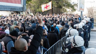 Арестуваха опозиционни лидери на Черна гора след хаос в парламента