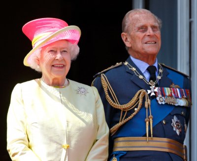 98-годишният принц Филип влезе в болница