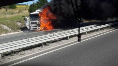 Запалиха камион на фирмен паркинг в кюстендилското село Ябълково