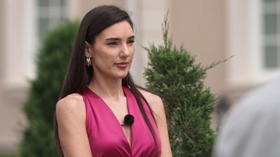 Бачорски, Неве и Аквамен поемат контрола: Как „Трейтърс“ запали страсти сред звездите