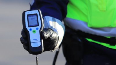 По пътищата: "Само" 23-ма пияни заловиха полицаите за денонощие