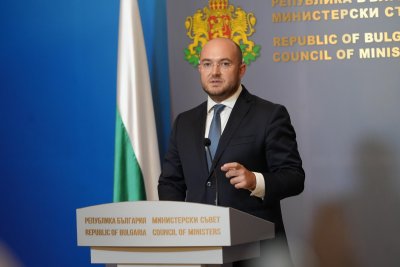 Министър Георгиев се похвали: Спряхме кражба на 5 млн. лв. от френско-български инвеститор край Плевен