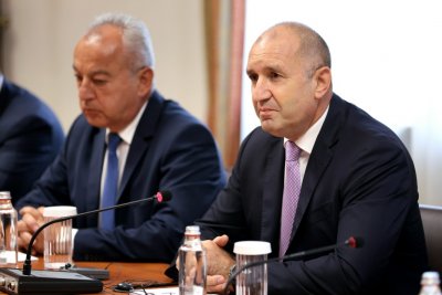 Радев ни похвали пред германците - атрактивни сме, с квалифицирани кадри 