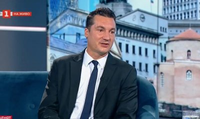 Крум Зарков: Изглежда, че сме управлявани от олигархия
