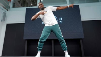 Болт: И сега ще избягам 100 м за 9.42 сек. с днешните "супер шпайкове"