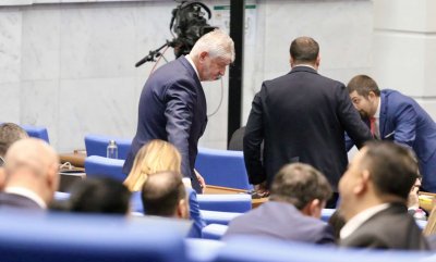 Депутатите още ваканцуват - няма кворум