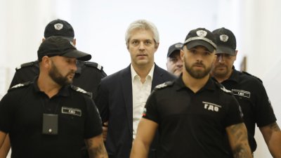 Делото за мярката на Благомир Коцев е преразпределено на нов състав на съда