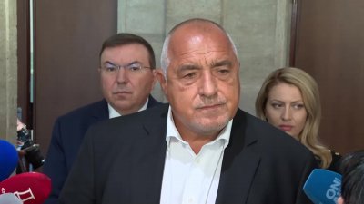 Борисов към Пеевски: Чувството за самонадеяност е опасно (ВИДЕО)