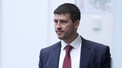 Правосъдният министър заплашвал "Величие"?