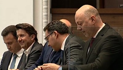 Без изненади: И петият вот на недоверие не събори кабинета на ГЕРБ