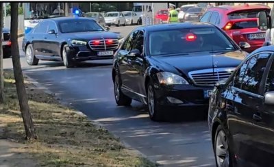 Решено на първо четене: НСО вече да не вози хората на Радев