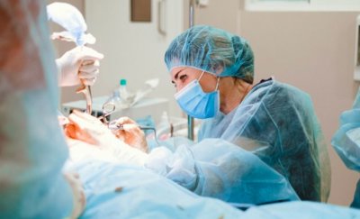 Хирургичен пробив: Имплантиран зъб в окото на пациент му върна зрението