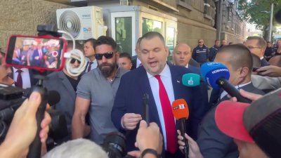 Методи Лалов и БОЕЦ дадоха Пеевски на прокуратурата 