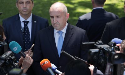 ПРОУЧВАНЕ НА "МЯРА": Радев трупа точки! Президентът бие всички с 44,6% одобрение
