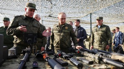 Руската армия се изтегли от Беларус, Естония засилва напрежението с фалшиво обвинение